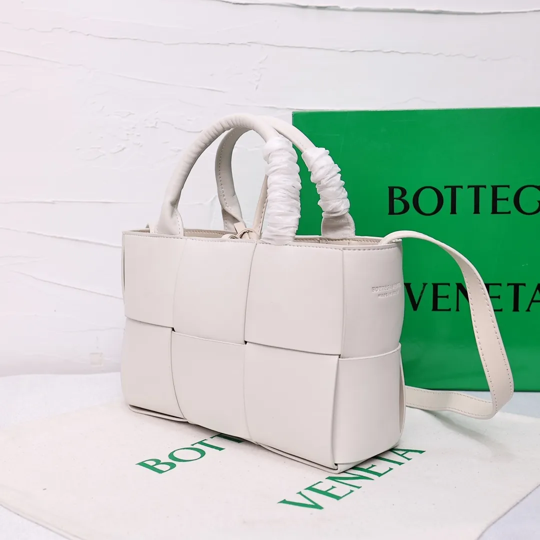 All Categories Official Website "Brand Women's Bags" Women's Bags 💙 BV 2025 Official Website New BV Crossbody Bag